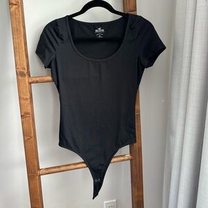 Hollister Soft Stretch Seamless scoop-neck bodysuit